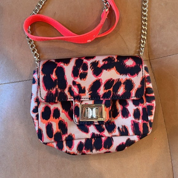 Juicy Couture hot pink 🐆 Leopard 🐆 Print Chain Strap Bag - Picture 1 of 10